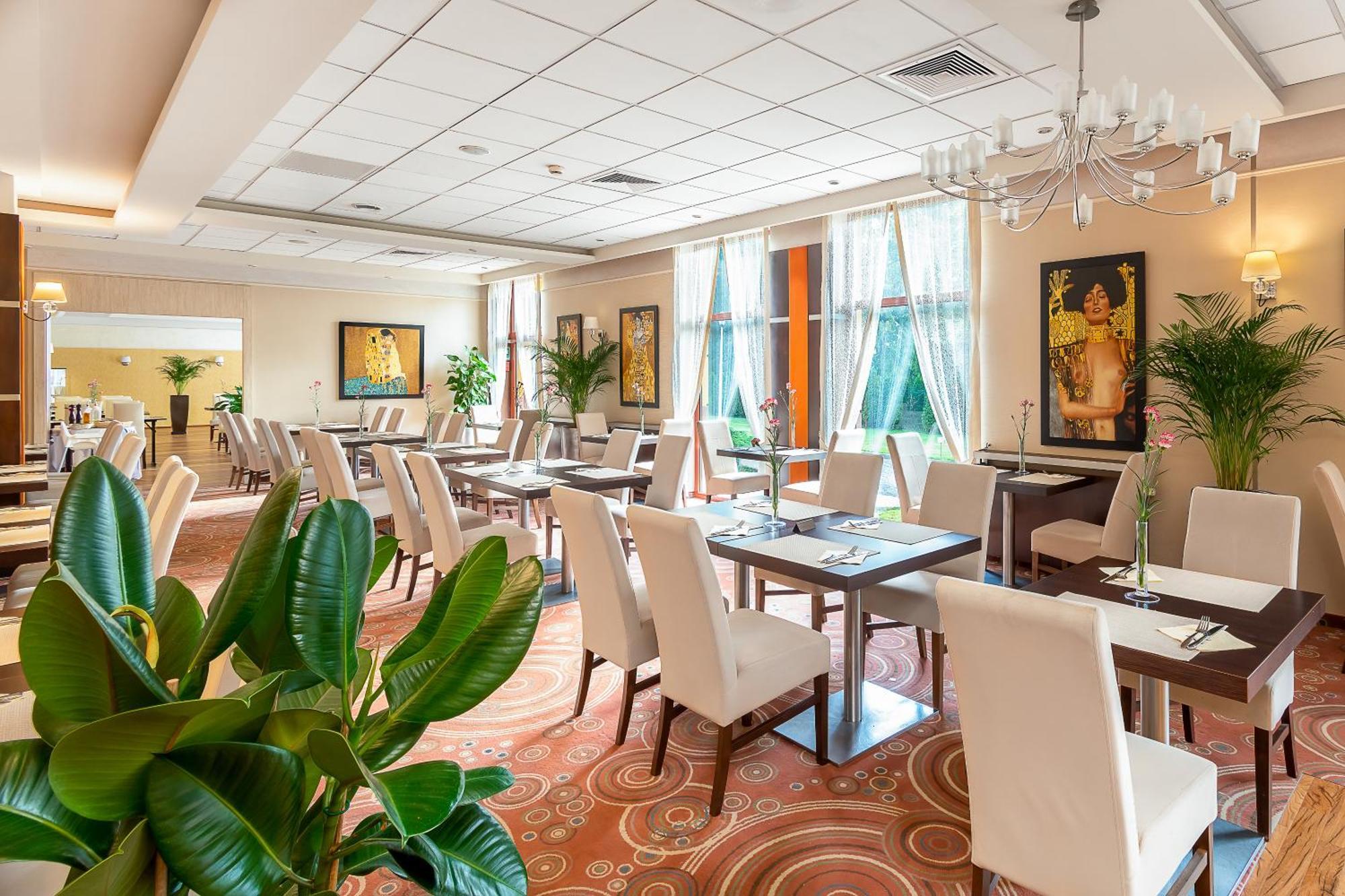 Hotel Medical Spa Malinowy Zdroj Solec-Zdroj Bagian luar foto